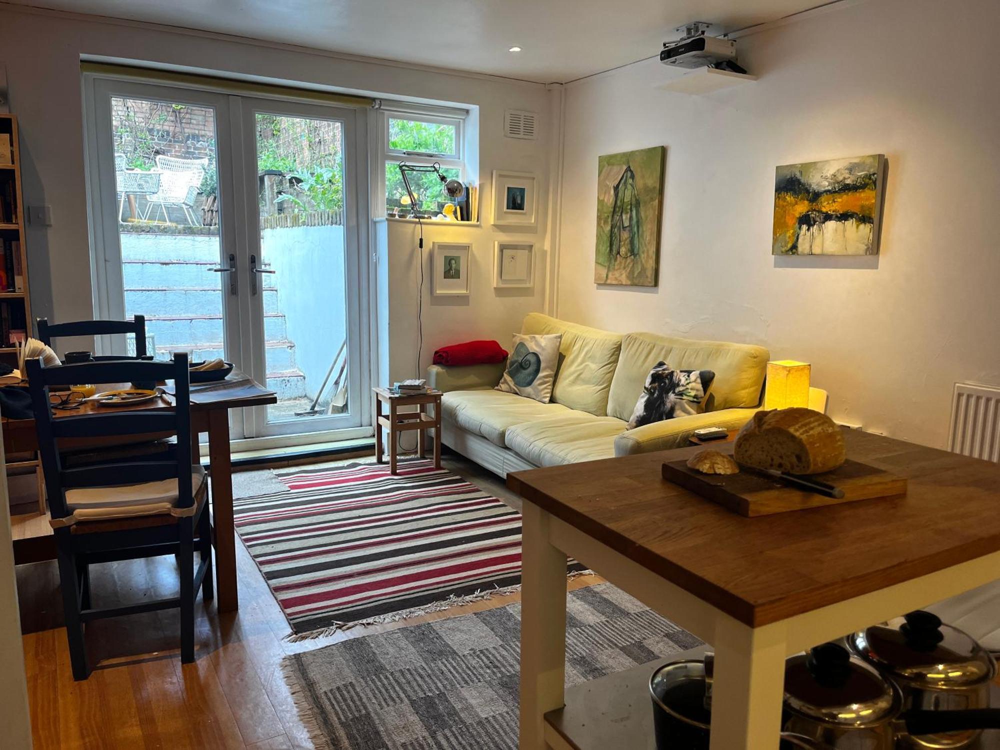 Comfy child/dog friendly garden flat heart Camden Lejlighed London Eksteriør billede