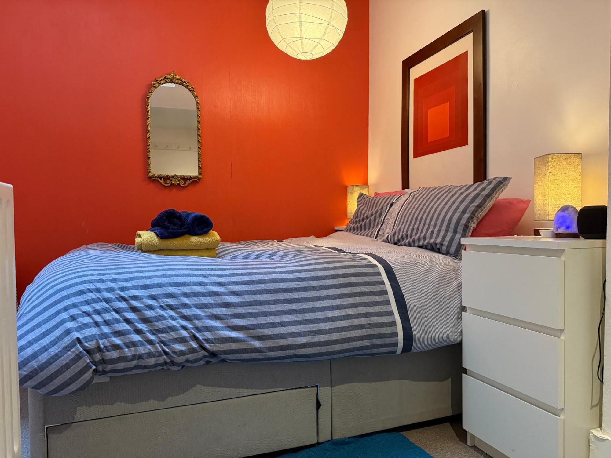 Comfy child/dog friendly garden flat heart Camden Lejlighed London Eksteriør billede